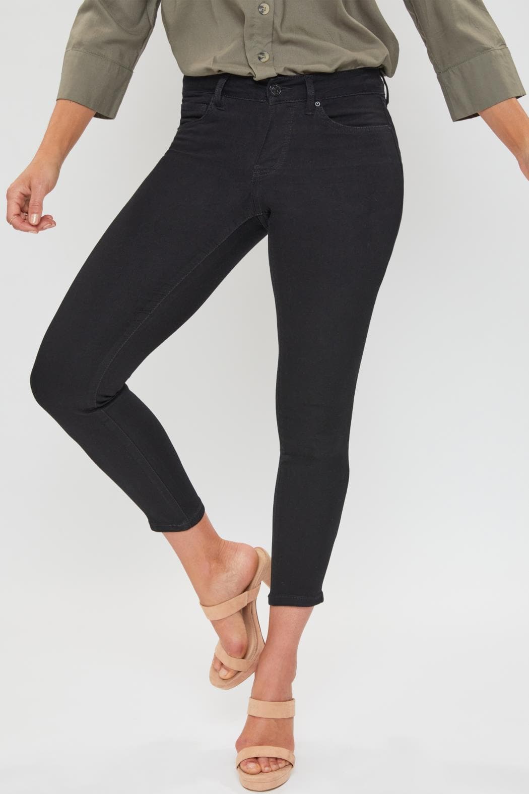 Women's Petite Hyperdenim Super Stretchy Essential Jean