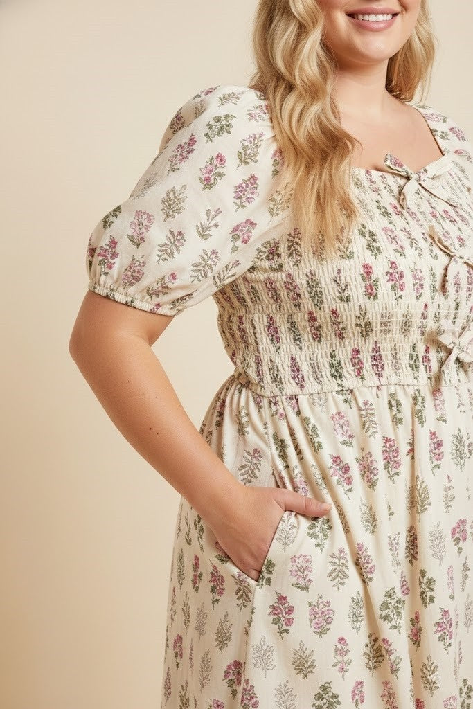 Curvy Bow Detailed Smocked Dress