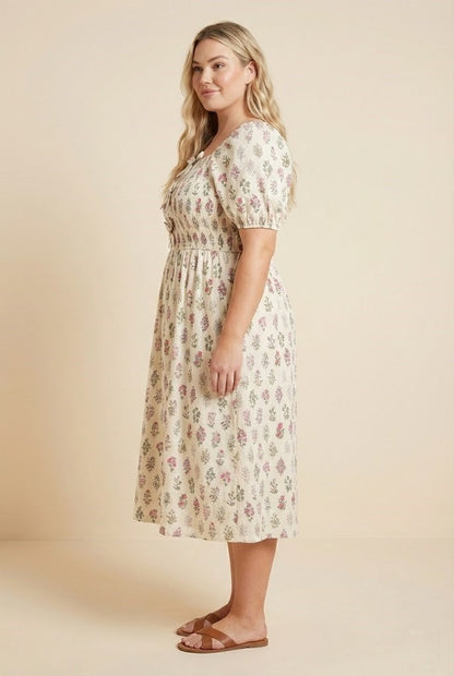 Curvy Bow Detailed Smocked Dress