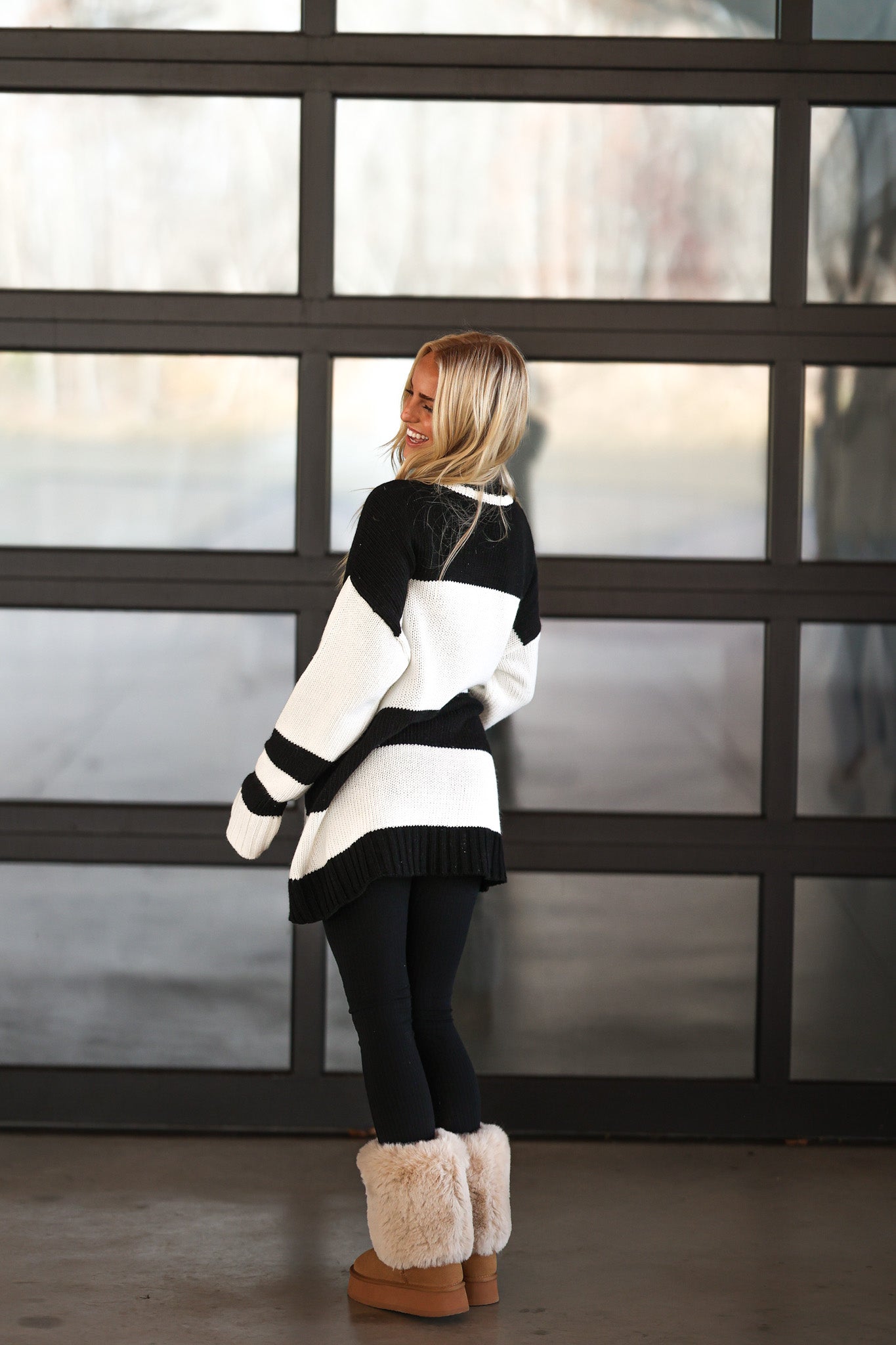 Ski In Knit Sweater - Black