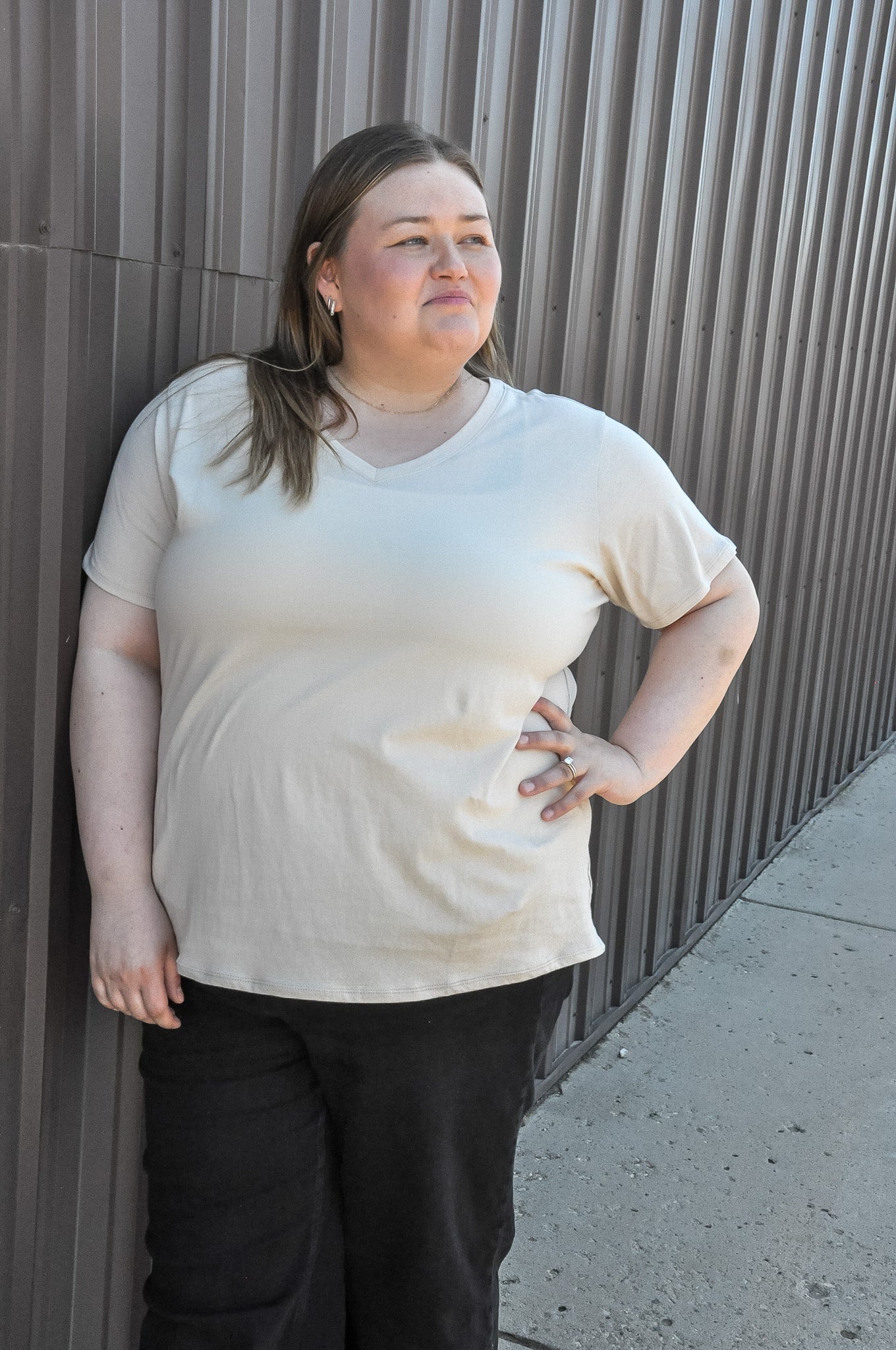 Curvy Boyfriend V-neck Tee
