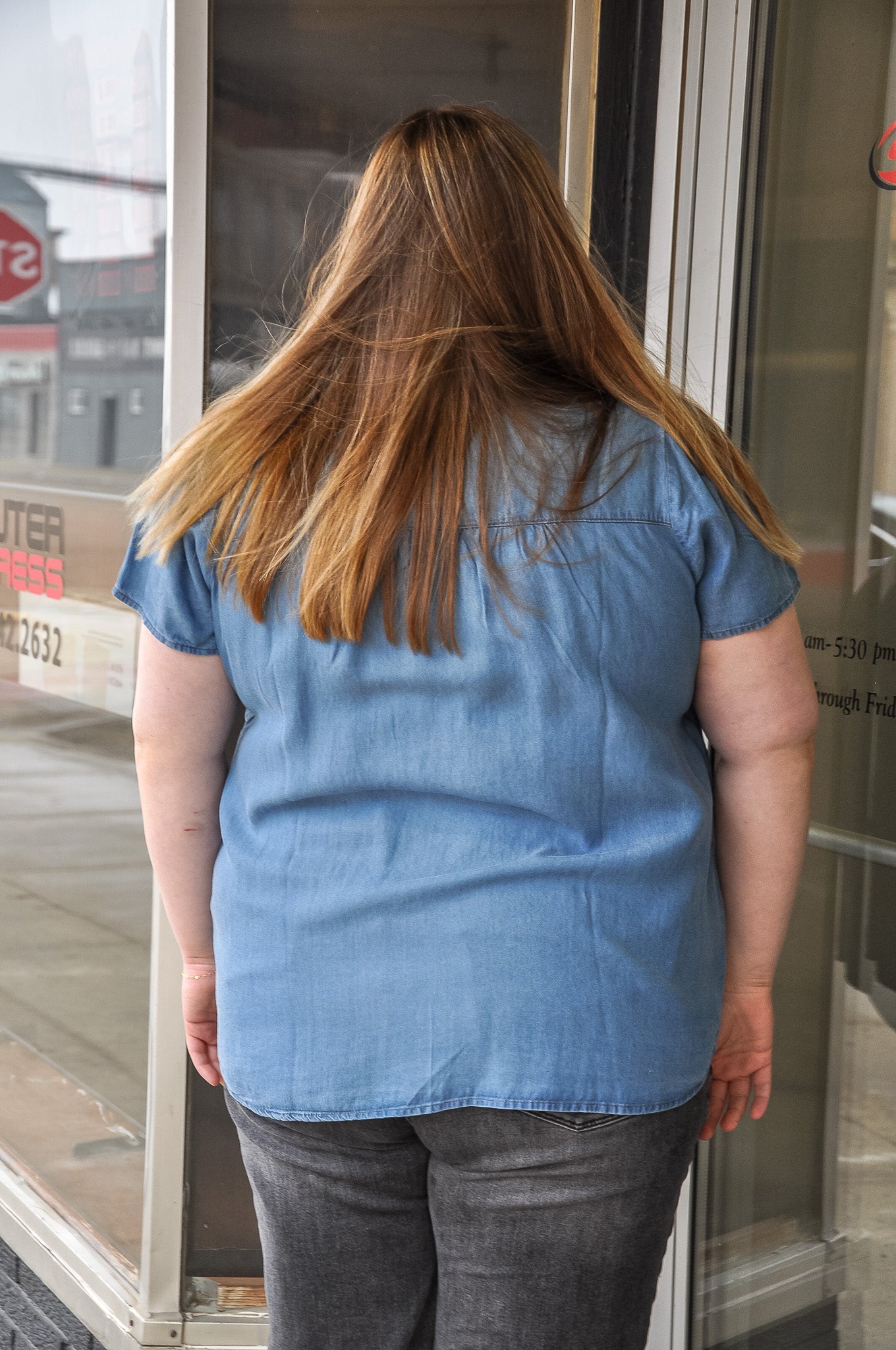 Curvy Chambray Button Yoke SS Top