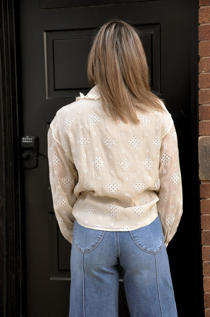 Embroidered Eyelet Lace Collar Blouse