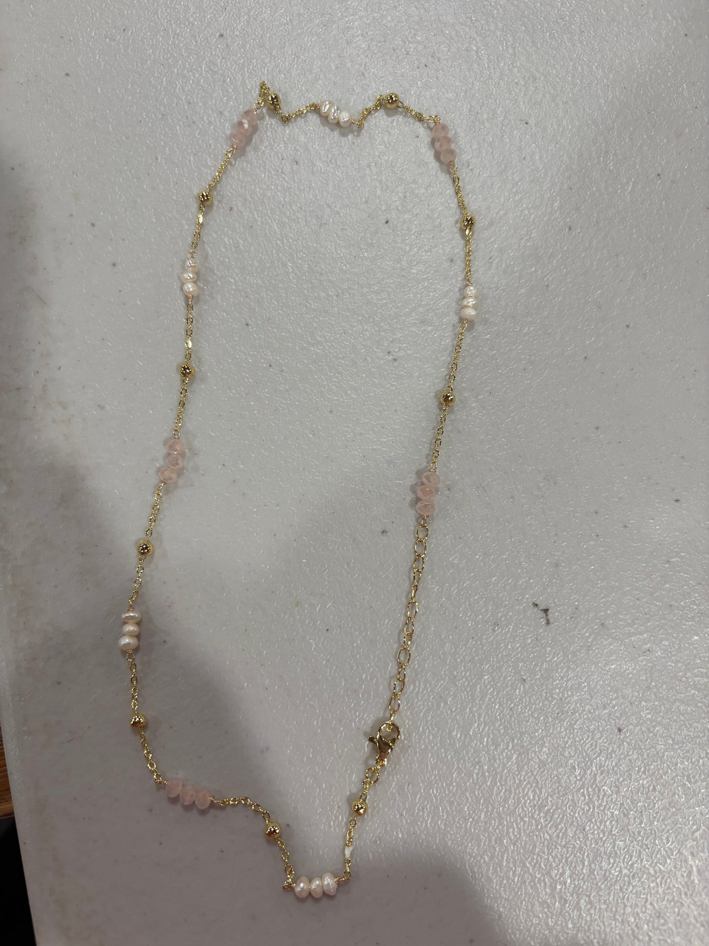 Sea Breeze Necklace - Pink